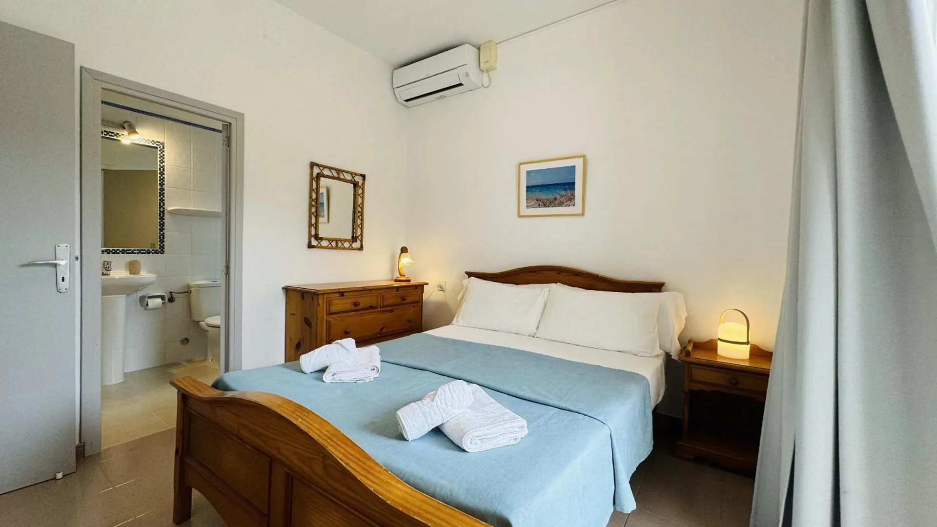Apartment Can Granada Es Pujols
