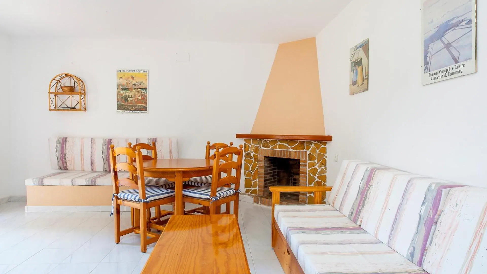 Apartment Can Granada Es Pujols Spanien