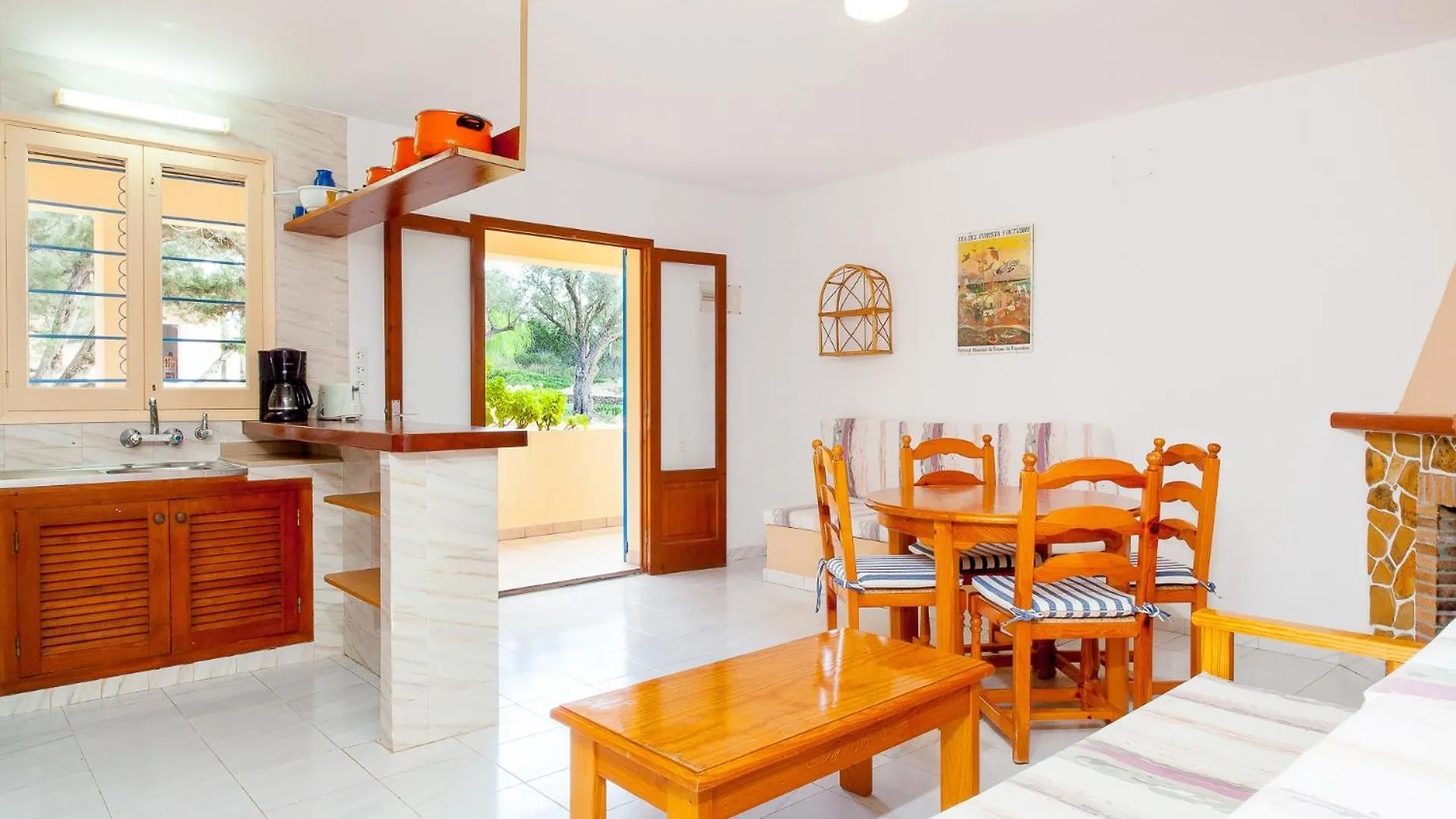 Can Granada Es Pujols Apartment