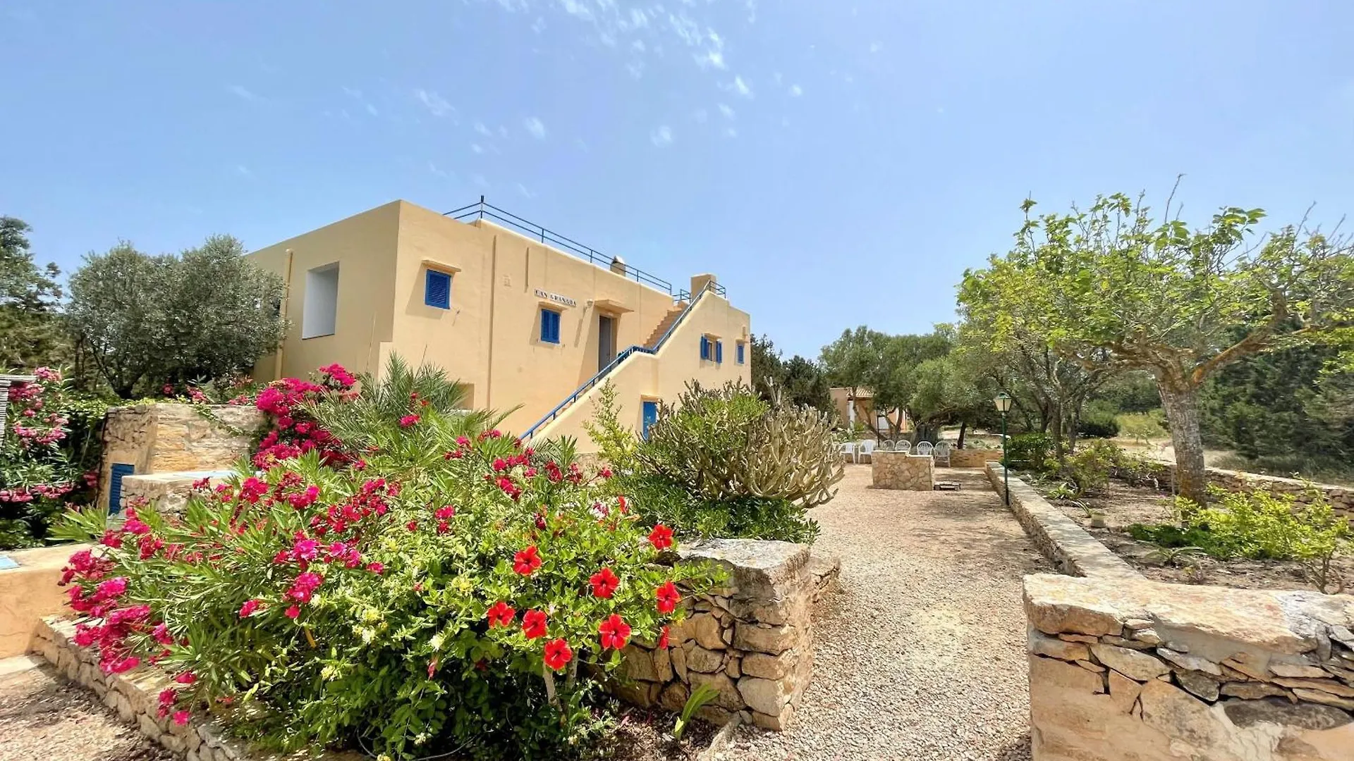 Apartment Can Granada Es Pujols